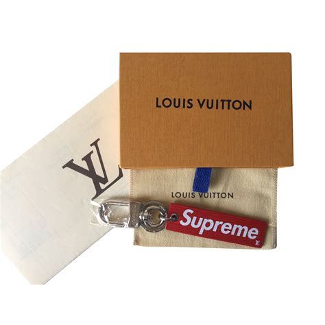 supreme lv keychain replica|authenticating supreme pieces.